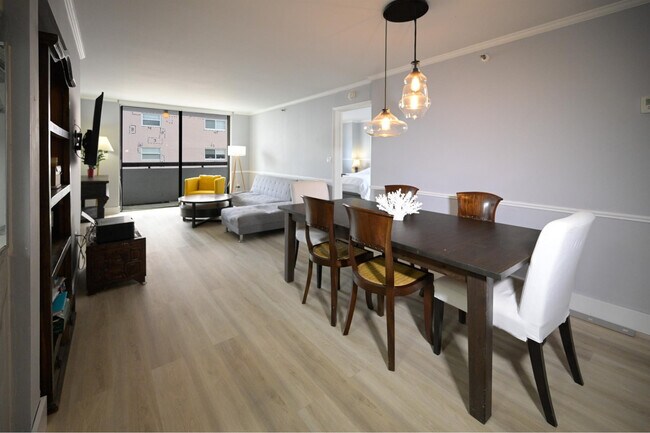 Foto del edificio - 1775 Washington Ave