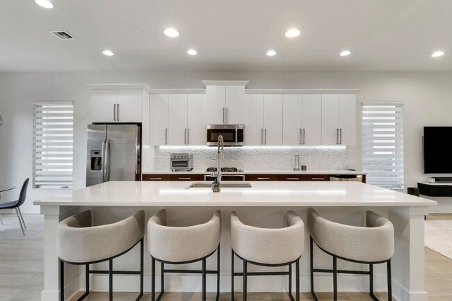 Photo - 5029 Grandiflora Rd (Palm Beach Gardens, FL) House