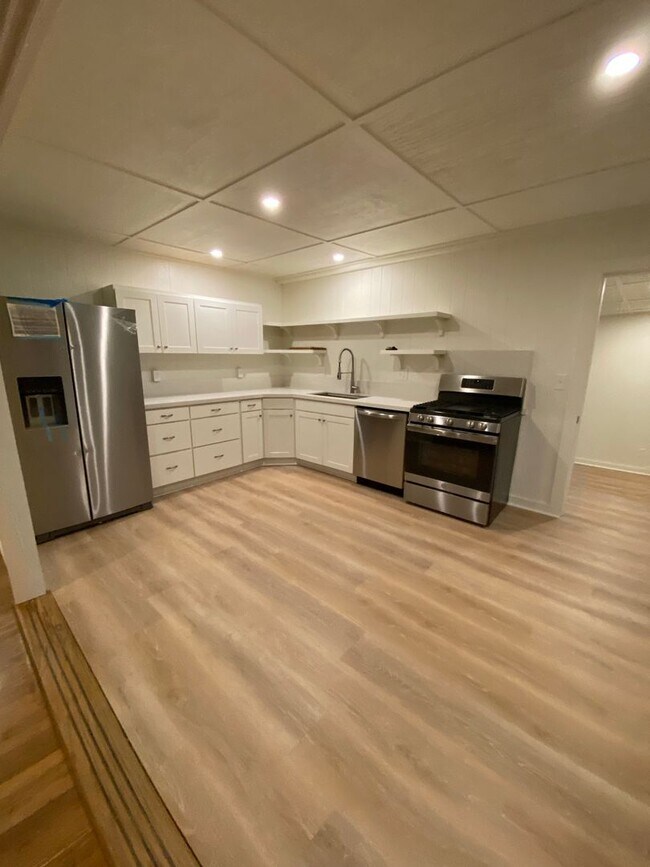 Foto del edificio - 3 Bedroom 2 Bath home in Hanalei w/Media Room