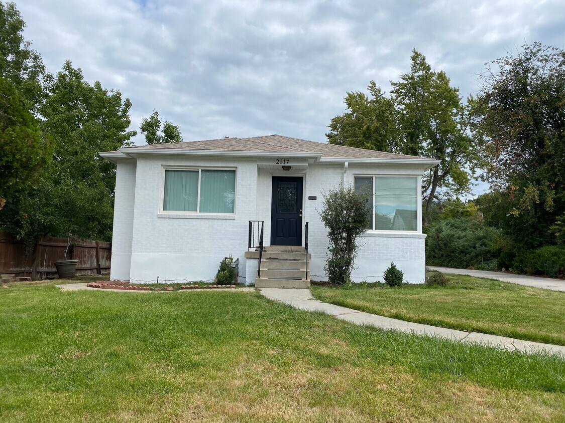 2119 E 1300 S, Salt Lake City, UT 84108 Townhome Rentals in Salt Lake