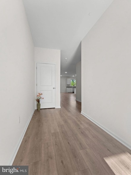 Building Photo - 202 Thompson Dr