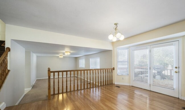 Foto del edificio - 1469 N 200 W St