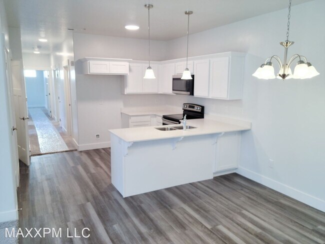 Building Photo - 3 br, 2 bath House - 509 N 310 W 509