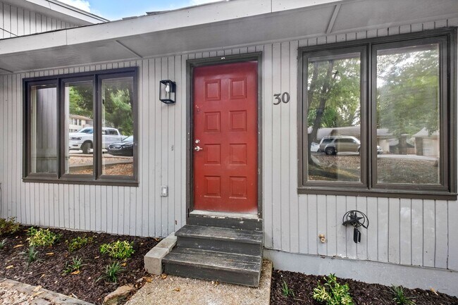 Foto del edificio - Welcome home! Bella Vista Gem on Mellor Ln.