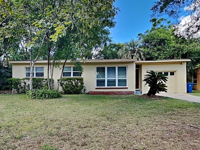 Building Photo - 6735 Gaillardia Rd S
