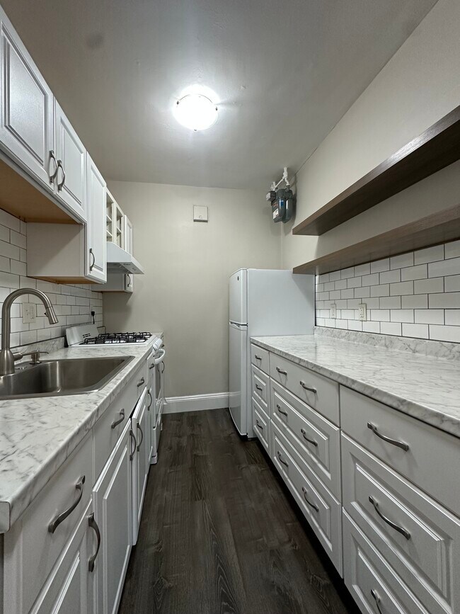 Foto del edificio - 53 Strathmore Rd