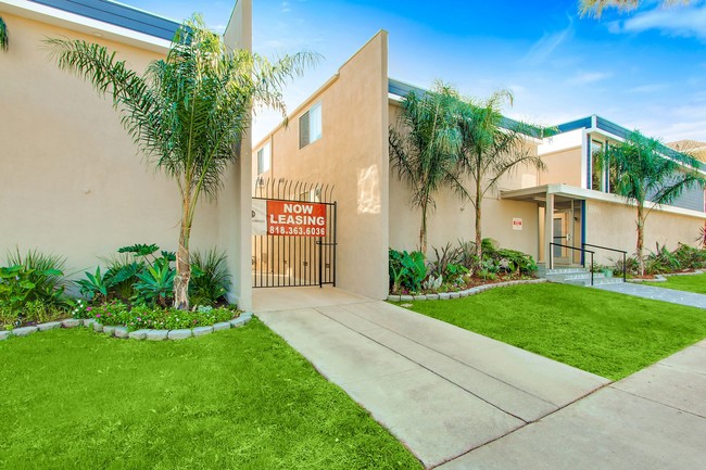 Building Photo - Boardwalk/Park Place Apartments