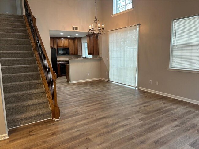 Building Photo - 416 Chatooga Ln