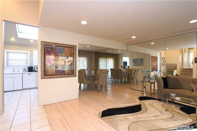 Foto del edificio - 227 Halsey Ave