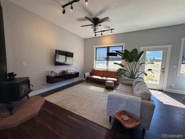 Foto del edificio - 31300 Glenview Dr