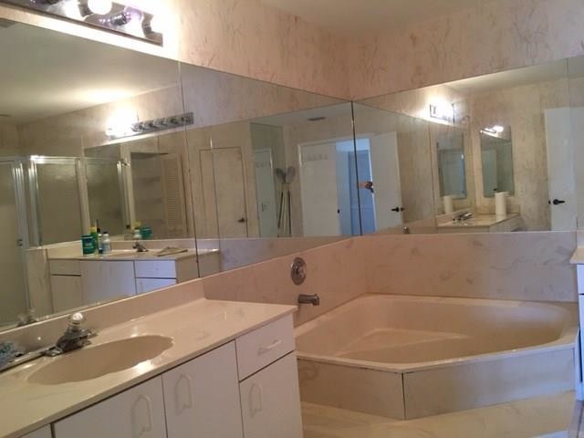 Foto del edificio - 12150 NW 35th St