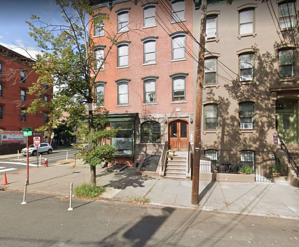 Primary Photo - 611 Jersey Ave