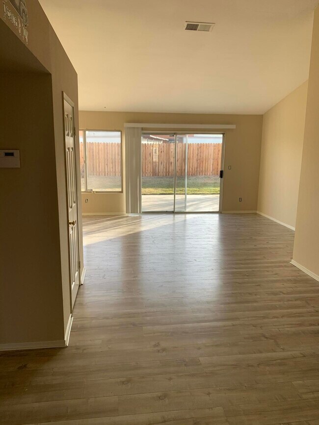 Foto del edificio - 1528 Windermere Ct