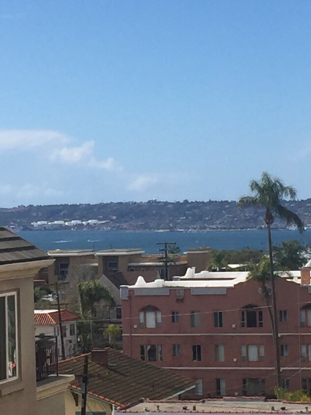 Bay view - 2400 Fifth Ave