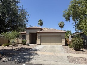 Building Photo - 4168 E Rainbow Dr