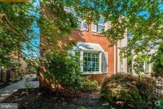 Building Photo - 1600 Woodbine St