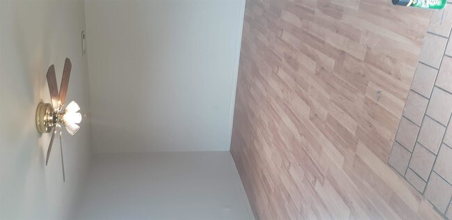 Building Photo - 9510 Cross Ridge