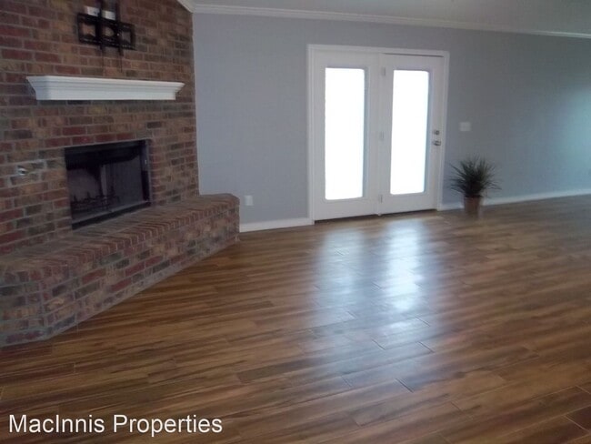 Building Photo - 2 br, 2 bath House - 9609 Perry