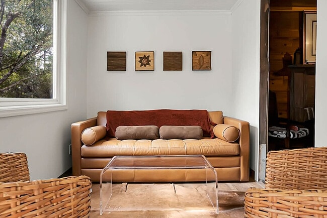 Building Photo - 7951 Doar Rd