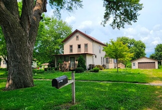 Building Photo - 309 Cleveland Ave E