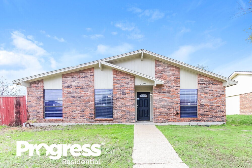 6505 Alta Oaks Dr, Garland, TX 75043 House Rental in Garland, TX