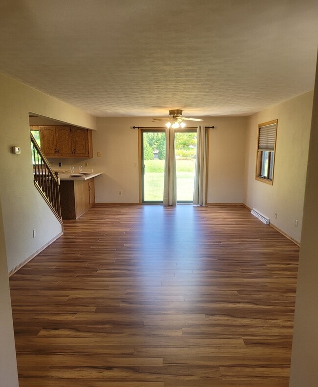 Building Photo - 74 Brighton Cir