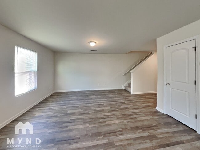 Building Photo - 418 Jada Ln