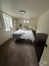 Building Photo - 1206 Gregory Way