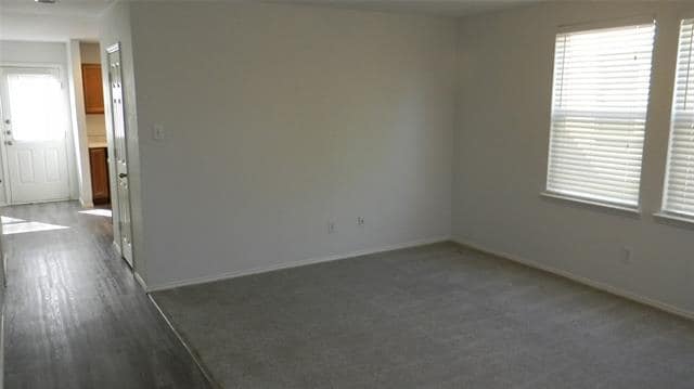 Foto del edificio - 4632 Pangolin Dr