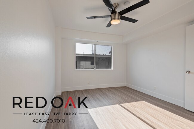 Foto del edificio - Lovely and Inviting Two Bedroom with Brigh...
