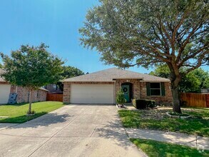 Building Photo - 13183 Cowper Dr