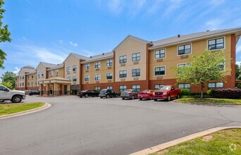 Building Photo - Furnished Studio-Charlotte - University Place