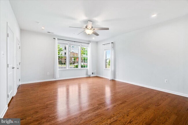 Foto del edificio - 6500 Walcott Ln