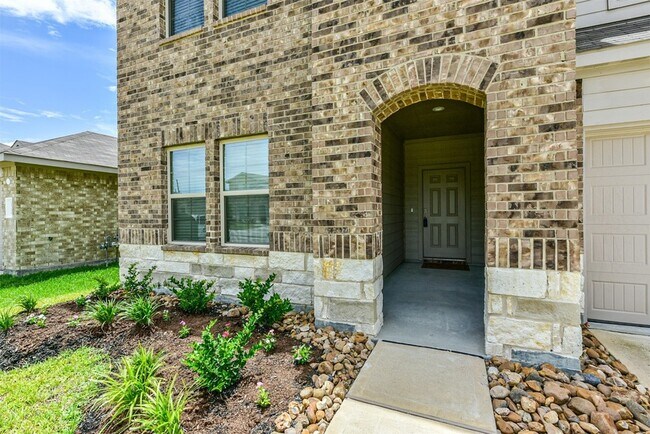Foto del edificio - 21223 Riverdew Dr