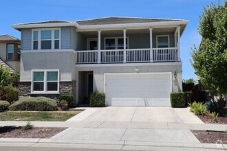 Building Photo - 17933 Eastman Ct