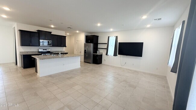 Foto del edificio - 41570 W Dusty Creek Dr