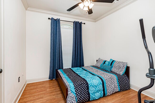 Foto del edificio - 12412 Oak Alley Dr