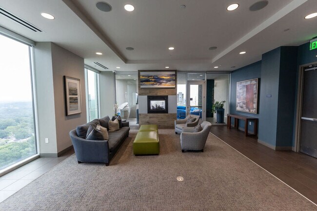 Building Photo - 830 Piedmont Ave NE