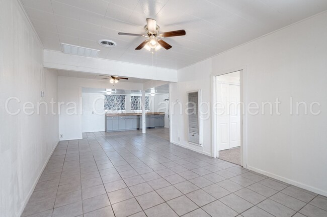 Foto del edificio - 3 Bedroom/1 Bath Home - $1625 Per Month!