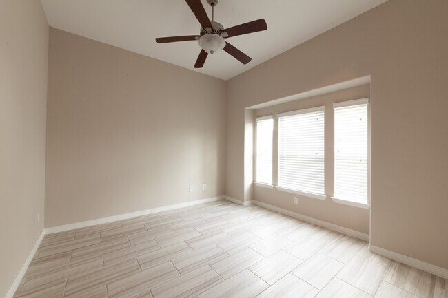 Foto del edificio - 22138 Grand Mist Dr