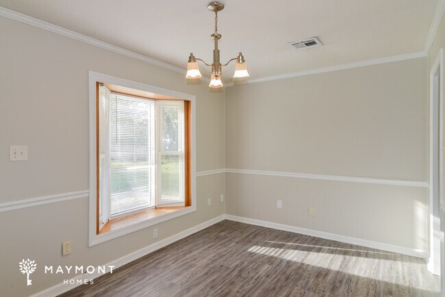 Foto del edificio - 3 Bedroom Brick Home!