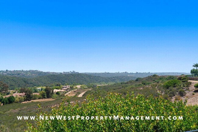 Building Photo - Renovated Carmel Valley 4 Bedroom at Costa...
