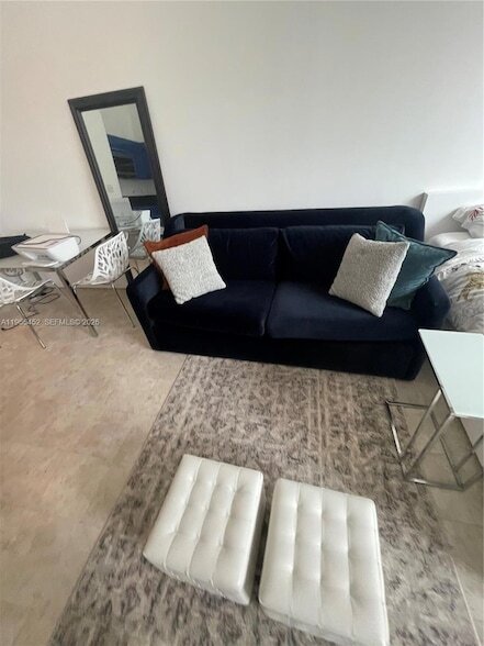 Building Photo - 253 NE 2nd St