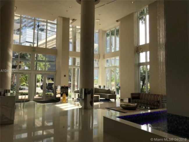 Building Photo - BRICKELL ON THE RIVER
