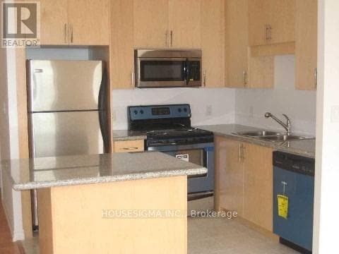 Building Photo - 133 Wynford Dr