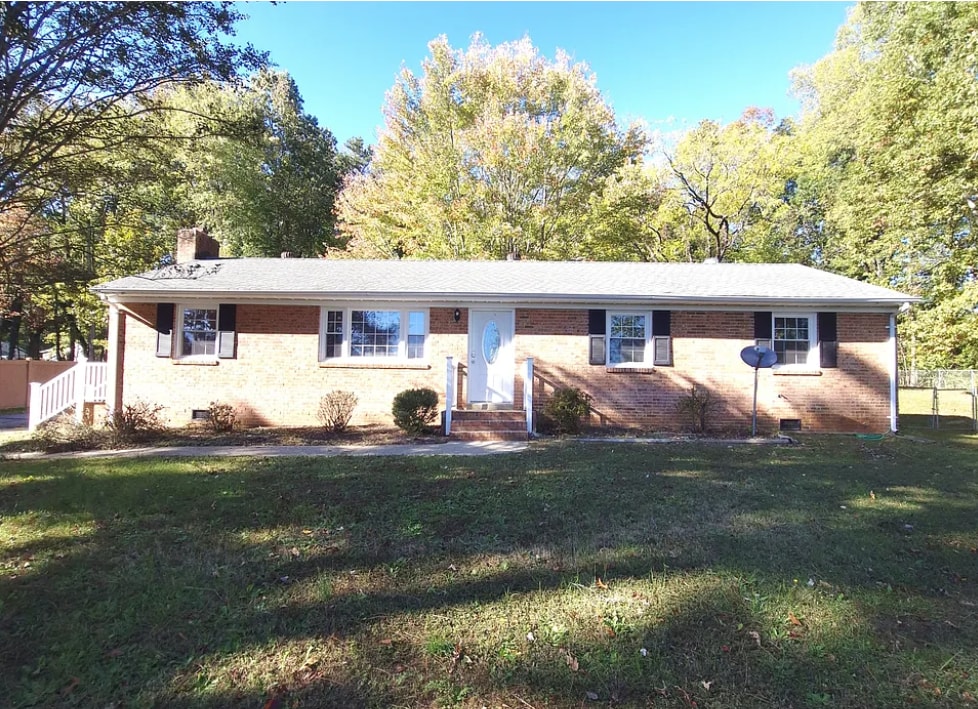 Primary Photo - 7820 Conifer Rd