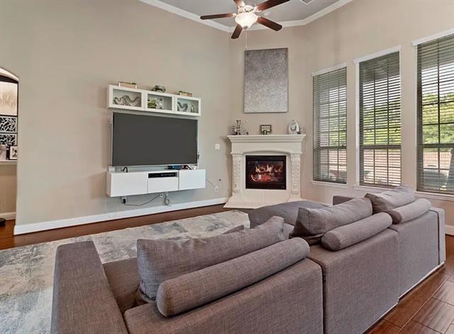 Foto del edificio - 800 Gray Hawk Ln