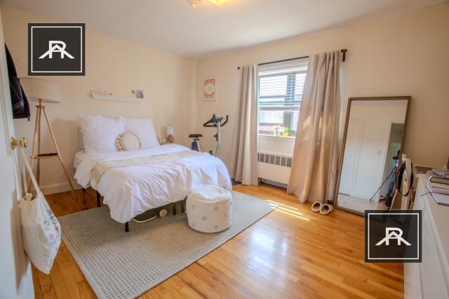 Foto del edificio - 2 bedroom in Brookline MA 02446