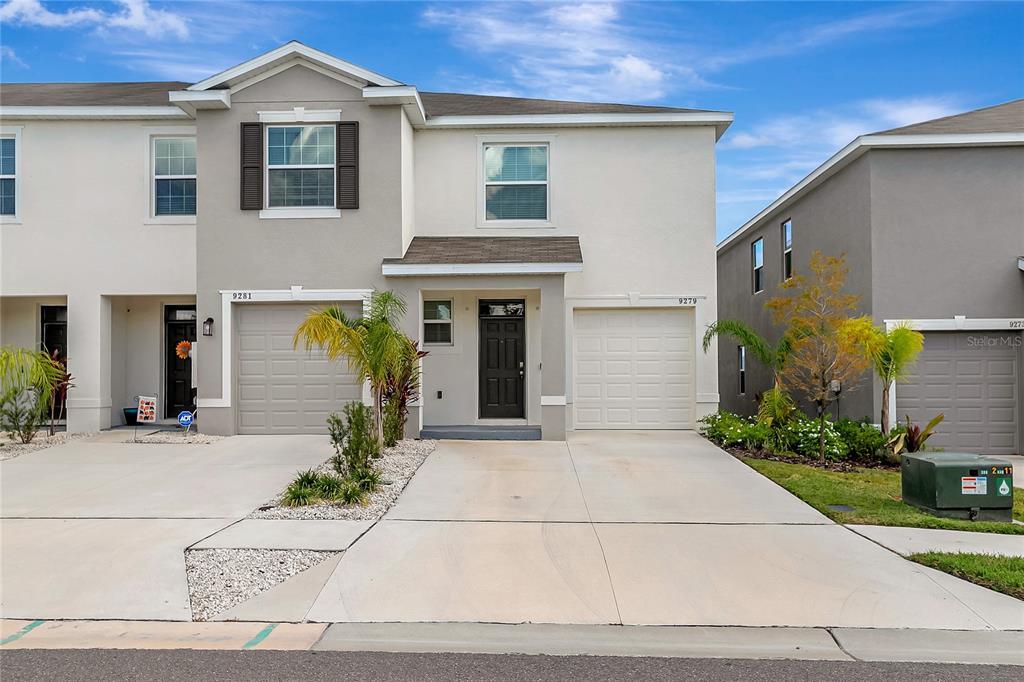 Foto principal - 9279 Rock Harbour Wy