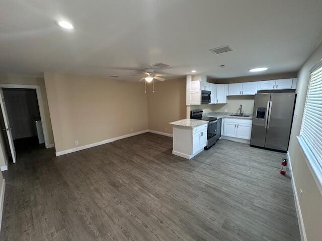 Building Photo - 2850 Hinda Rd